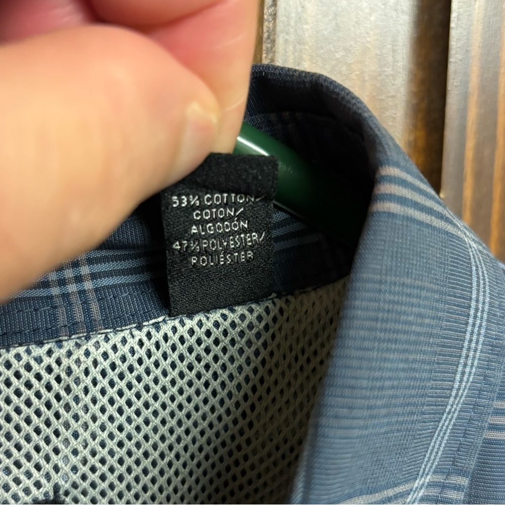 Van Heusen Traveller SS Shirts (3) - 16/16.5, Blue, Dk Blue, Gray - Cotton/Poly - Picture 11 of 13